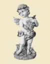 Скульптура ангел с виноградом-стоя
